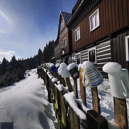 Chata Pod Studnicnou Pec pod Snezkou Bagian luar foto